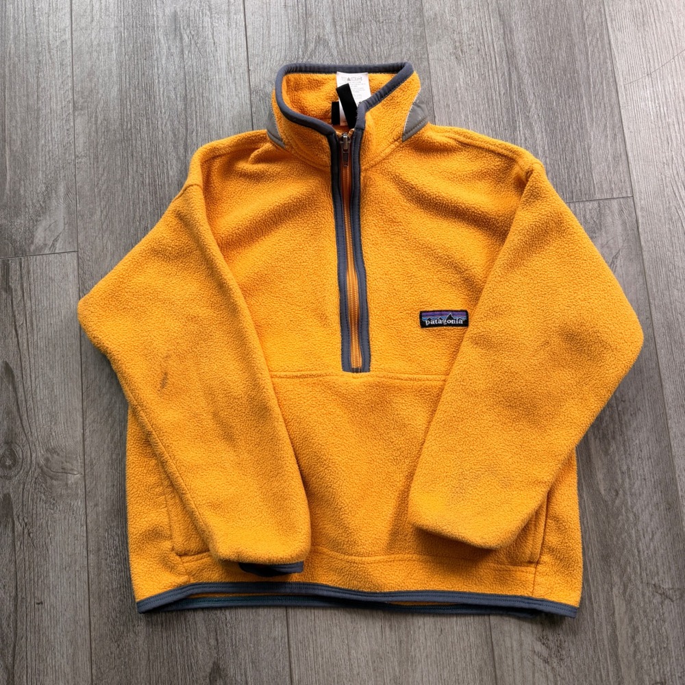 Patagonia Kids XS yellow Synchilla Fleece 1/4 Zip Pullover reflective collar